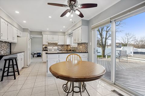 Tiny photo for 1948 Concord Drive, Downers Grove, IL 60516 (MLS # 12584316)