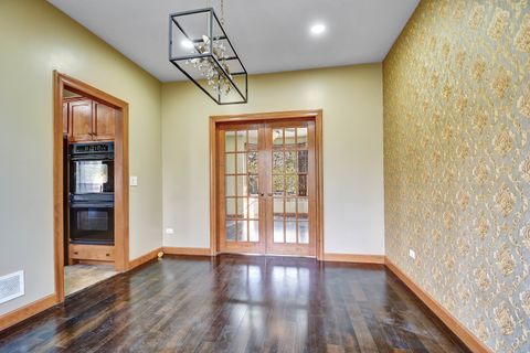 Tiny photo for 1S174 Addison Avenue, Lombard, IL 60148 (MLS # 12522193)