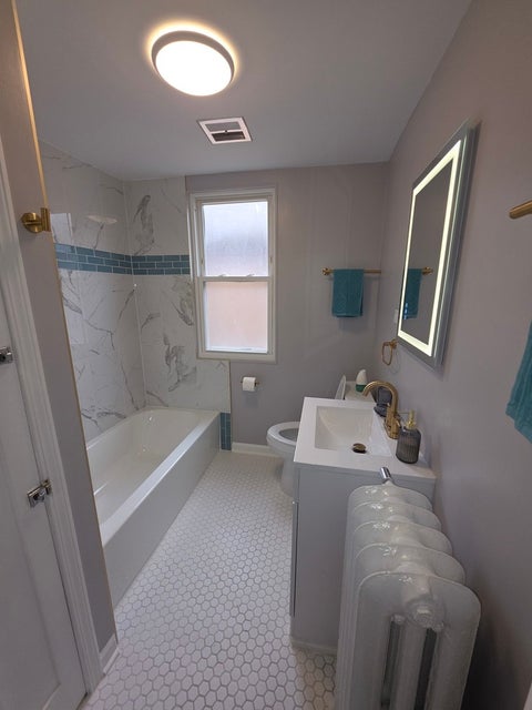 Tiny photo for 8239 S Carpenter Street, Chicago, IL 60620 (MLS # 12733296)