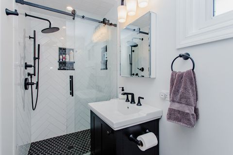 Tiny photo for 341 E Madison Street, Elmhurst, IL 60126 (MLS # 12464336)