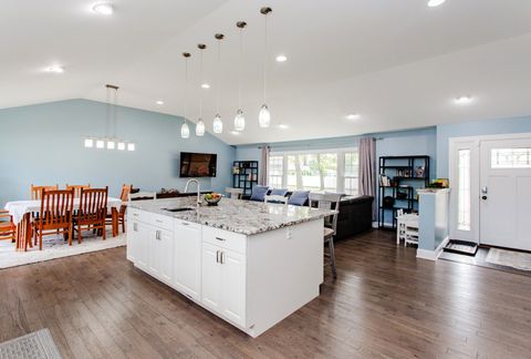 Tiny photo for 341 E Madison Street, Elmhurst, IL 60126 (MLS # 12464336)