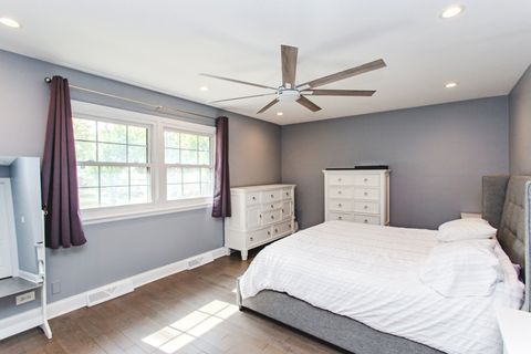 Tiny photo for 341 E Madison Street, Elmhurst, IL 60126 (MLS # 12464336)