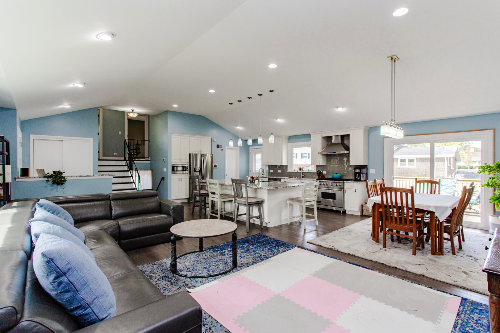 341 E Madison Street