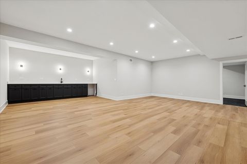 Tiny photo for 580 S Kearsage Avenue, Elmhurst, IL 60126 (MLS # 12452441)