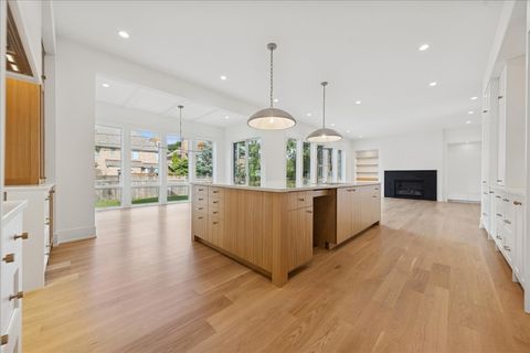 Tiny photo for 580 S Kearsage Avenue, Elmhurst, IL 60126 (MLS # 12452441)