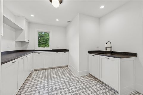 Tiny photo for 580 S Kearsage Avenue, Elmhurst, IL 60126 (MLS # 12452441)