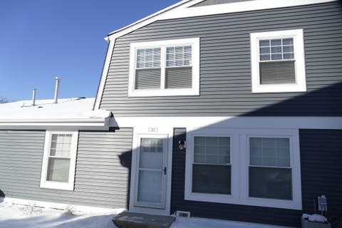 Photo of 328 Farmingdale Circle, Vernon Hills, IL 60061 (MLS # 12728287)
