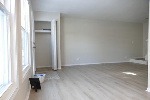 Tiny photo for 328 Farmingdale Circle, Vernon Hills, IL 60061 (MLS # 12728287)