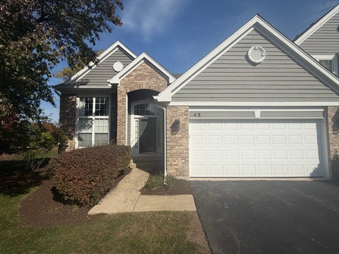 Photo of 48 Wellesley Circle, Northbrook, IL 60062 (MLS # 12795623)