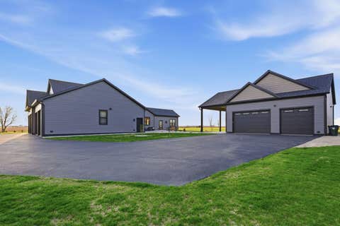 Tiny photo for 2401 N 4350th Road, Sheridan, IL 60551 (MLS # 12615065)