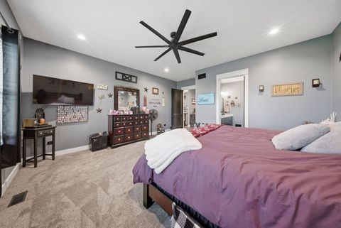 Tiny photo for 2401 N 4350th Road, Sheridan, IL 60551 (MLS # 12615065)