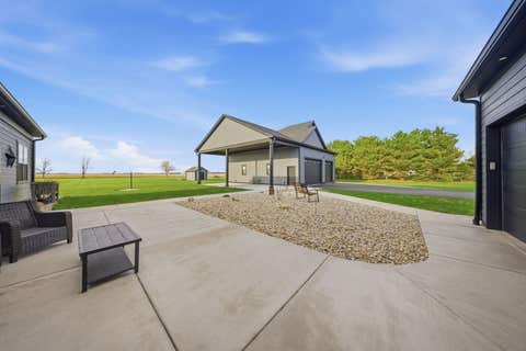 Tiny photo for 2401 N 4350th Road, Sheridan, IL 60551 (MLS # 12615065)