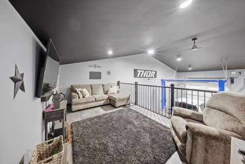Tiny photo for 2401 N 4350th Road, Sheridan, IL 60551 (MLS # 12615065)
