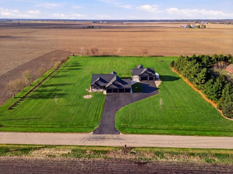 Tiny photo for 2401 N 4350th Road, Sheridan, IL 60551 (MLS # 12615065)