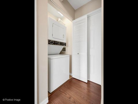 Tiny photo for 714 Walnut Drive #405, Darien, IL 60561 (MLS # 12596377)