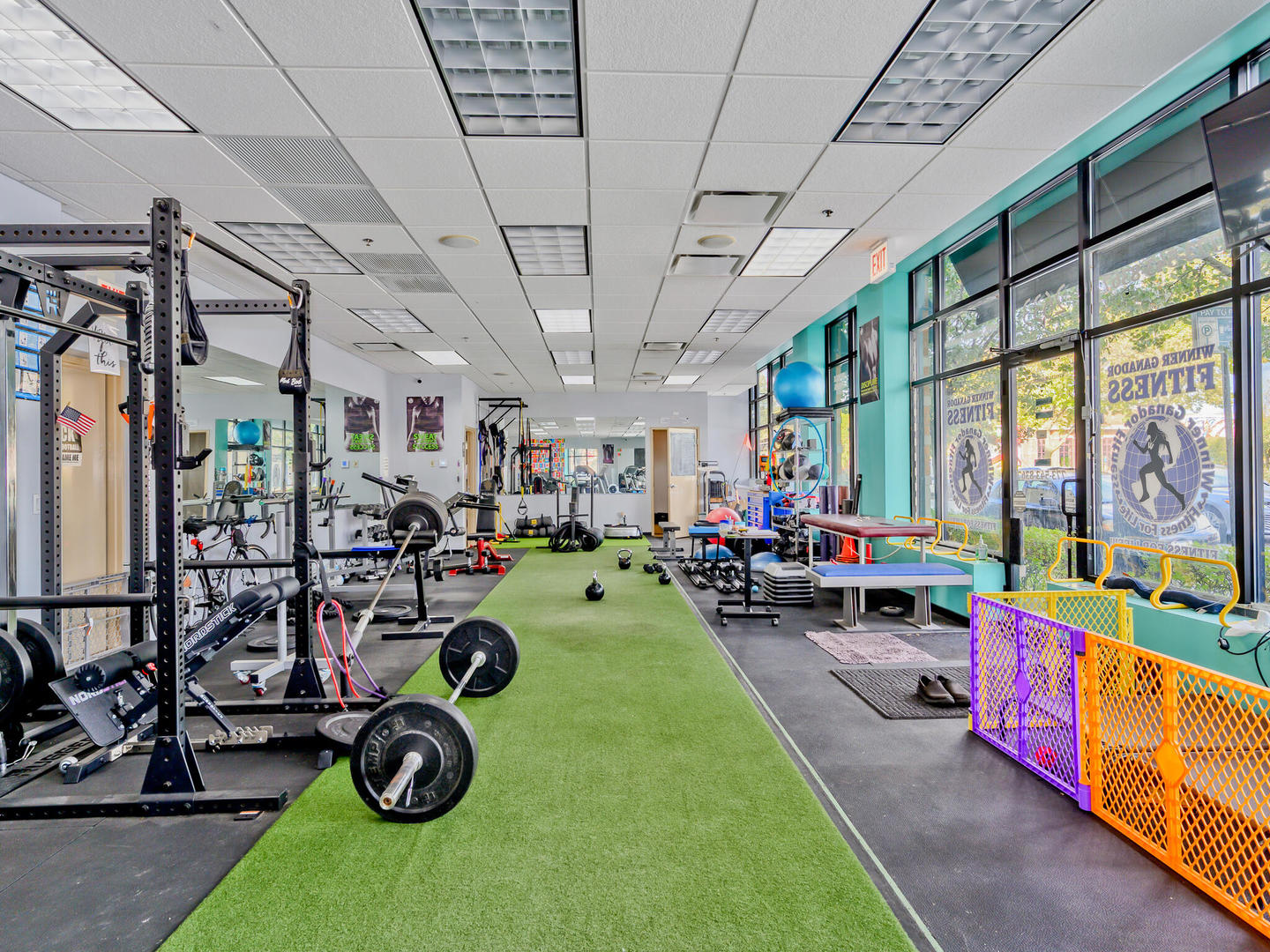 2633 W Bryn Mawr Avenue C3