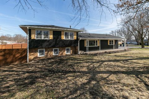 Photo of 11622 27th Street W, Milan, IL 61264 (MLS # 12597744)