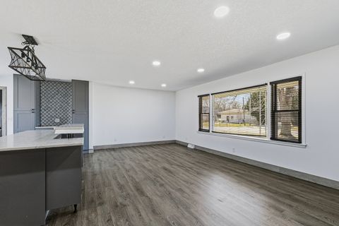 Tiny photo for 11622 27th Street W, Milan, IL 61264 (MLS # 12597744)