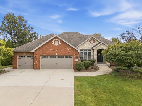 Photo of 16243 W Blackhawk Drive, Lockport, IL 60441 (MLS # 12757759)