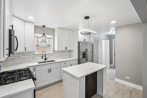 Tiny photo for 3827 W Hayford Street, Chicago, IL 60652 (MLS # 12703160)