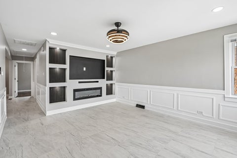 Tiny photo for 3827 W Hayford Street, Chicago, IL 60652 (MLS # 12703160)