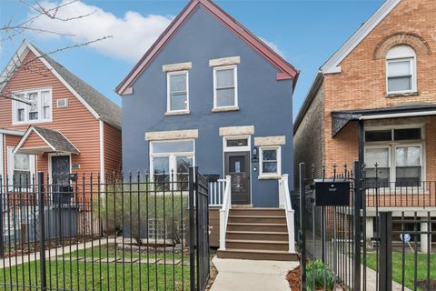 3713 W Wabansia Avenue Chicago IL 60647