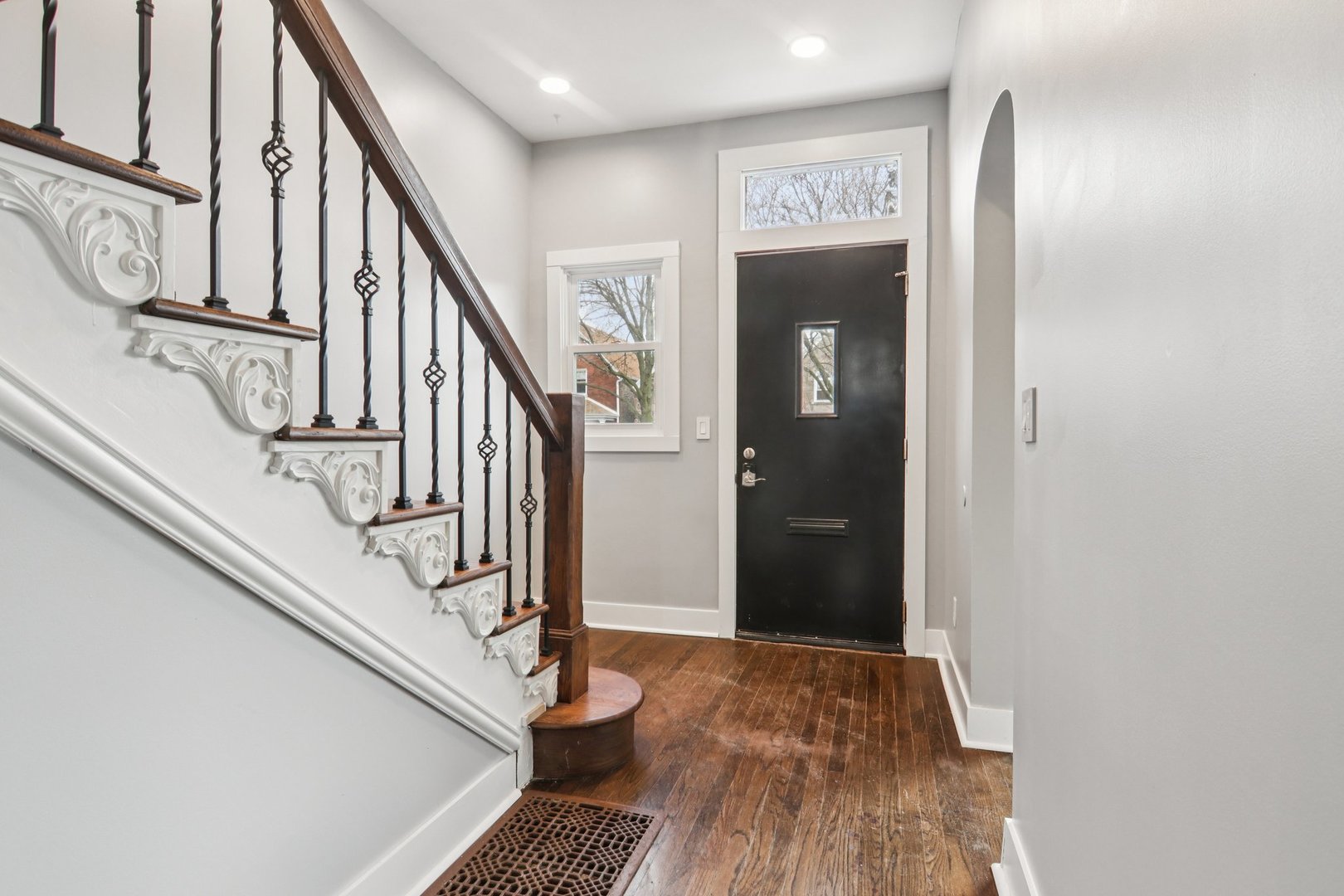 3713 W Wabansia Avenue