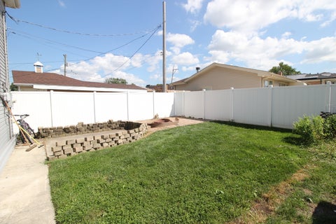 Tiny photo for 5950 W 87th Place, Oak Lawn, IL 60453 (MLS # 12744505)
