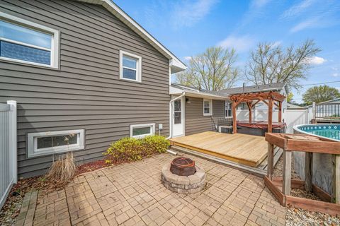 Tiny photo for 903 Wiker Drive, Rock Falls, IL 61071 (MLS # 12620080)