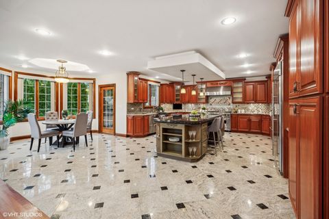 Tiny photo for 3832 W Chase Avenue, Lincolnwood, IL 60712 (MLS # 12613073)