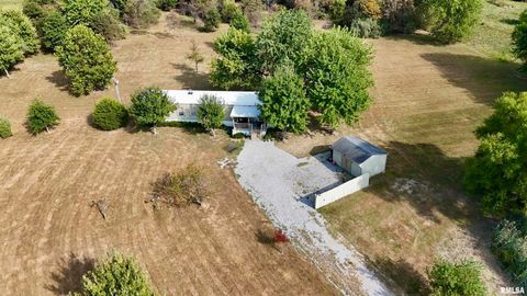 Tiny photo for 16748 N Campground Lane, Mt Vernon, IL 62864 (MLS # 12559444)