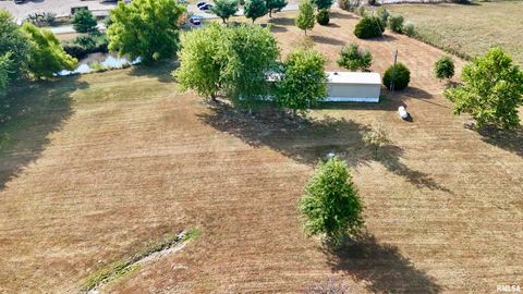 Tiny photo for 16748 N Campground Lane, Mt Vernon, IL 62864 (MLS # 12559444)