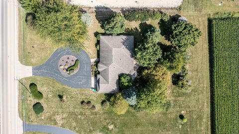 Tiny photo for 154 E US 34 Highway, Mendota, IL 61342 (MLS # 12526684)