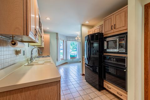 Tiny photo for 154 E US 34 Highway, Mendota, IL 61342 (MLS # 12526684)