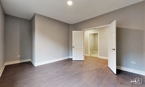 Tiny photo for 1452 Somerset Place, Barrington, IL 60010 (MLS # 12339094)