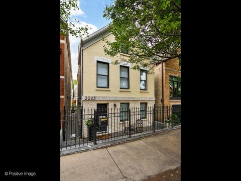 2223 W Charleston Street Chicago IL 60647