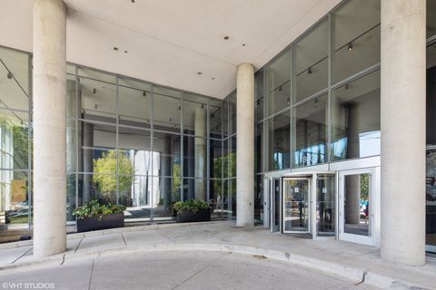 Tiny photo for 860 W Blackhawk Street #204, Chicago, IL 60642 (MLS # 12475704)