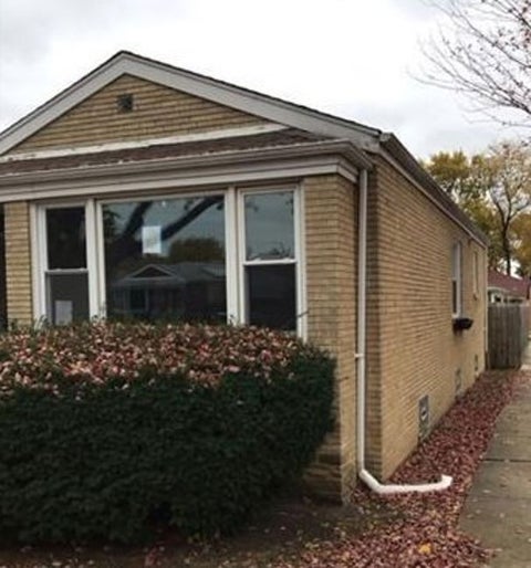 Tiny photo for 3553 W 77th Street, Chicago, IL 60652 (MLS # 12534608)