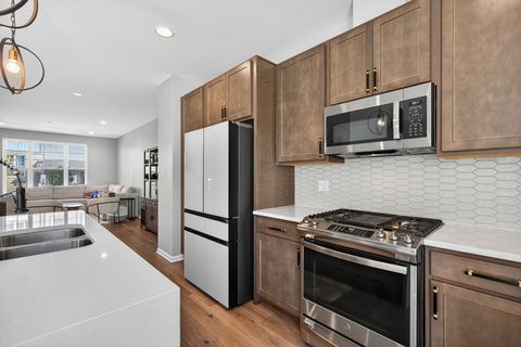 Tiny photo for 30W136 Wheeler Circle, Warrenville, IL 60563 (MLS # 12475416)