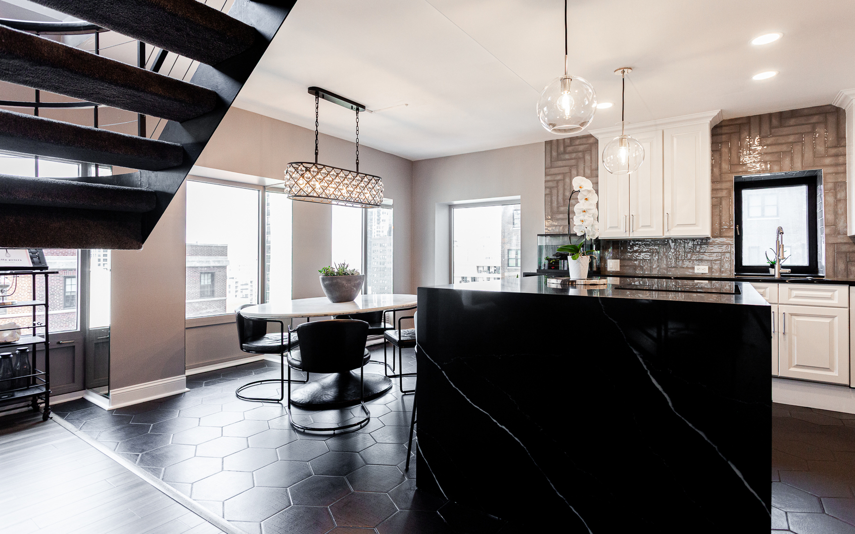 1100 N LAKE SHORE Drive 19C