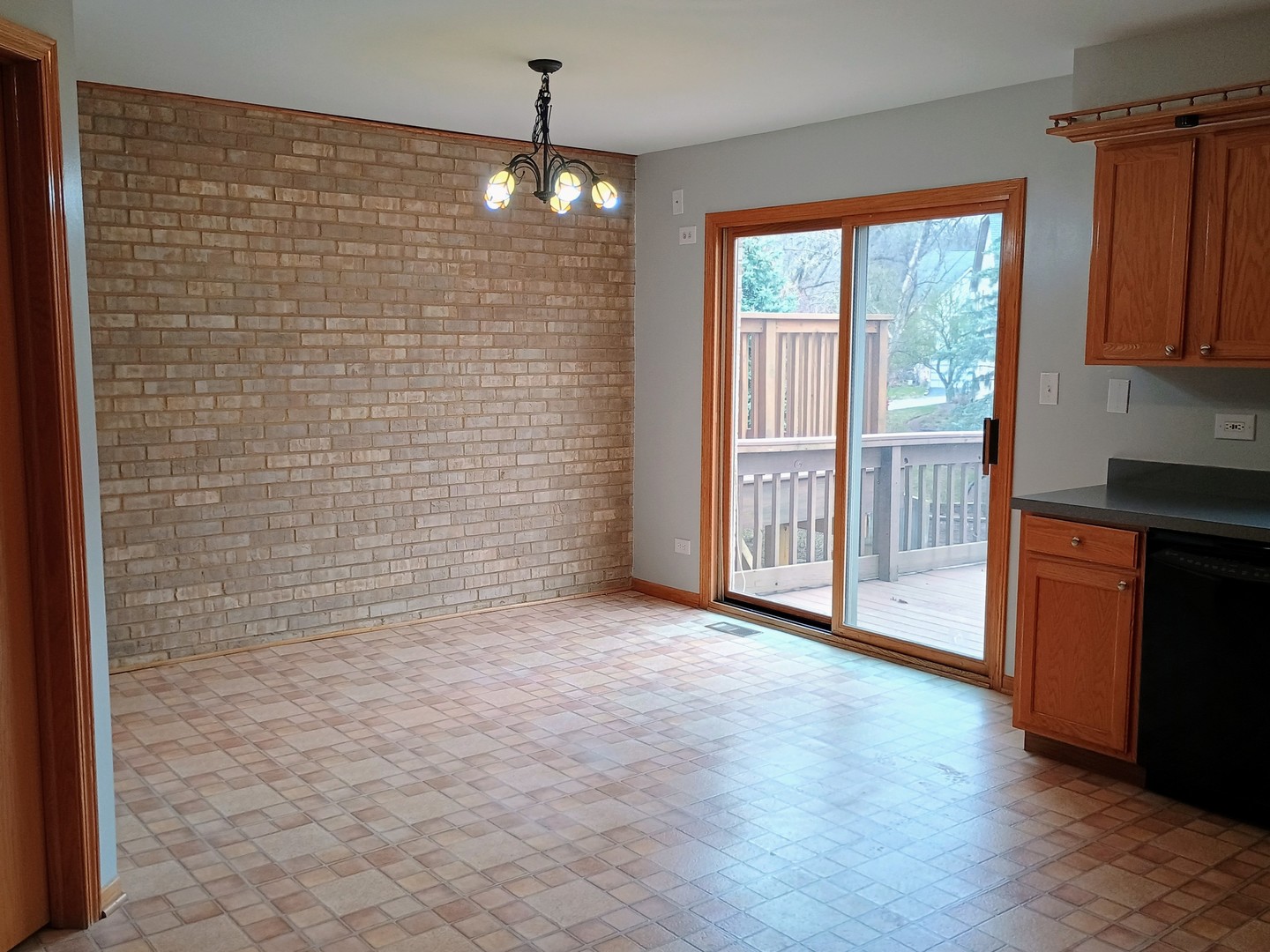 33 Cliffside Circle Drive 33