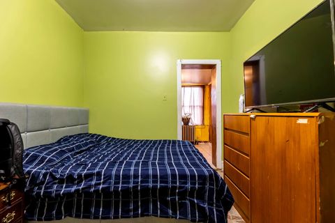 Tiny photo for 6237 S California Avenue, Chicago, IL 60629 (MLS # 12593209)