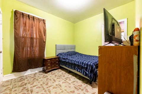 Tiny photo for 6237 S California Avenue, Chicago, IL 60629 (MLS # 12593209)