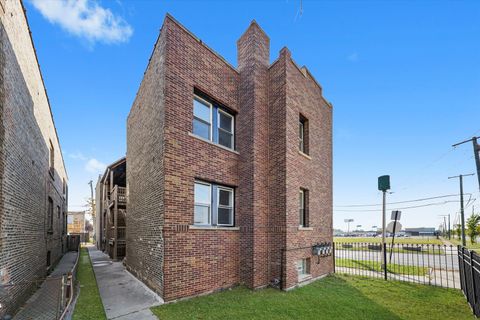 Tiny photo for 733-35 S Lavergne Avenue, Chicago, IL 60644 (MLS # 12524844)