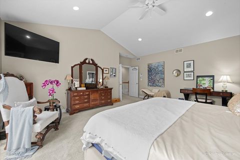 Tiny photo for 951 W Willow Street, Palatine, IL 60067 (MLS # 12464274)