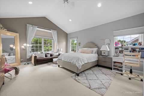 Tiny photo for 951 W Willow Street, Palatine, IL 60067 (MLS # 12464274)