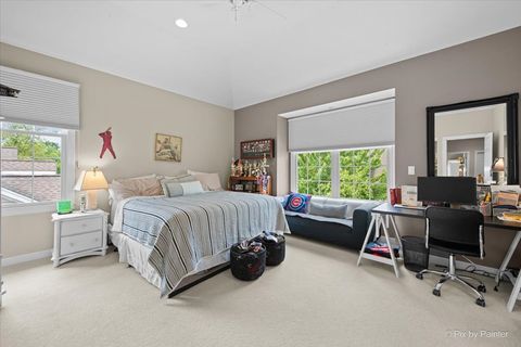 Tiny photo for 951 W Willow Street, Palatine, IL 60067 (MLS # 12464274)