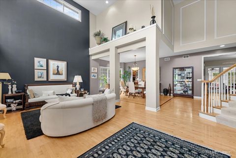 Tiny photo for 951 W Willow Street, Palatine, IL 60067 (MLS # 12464274)