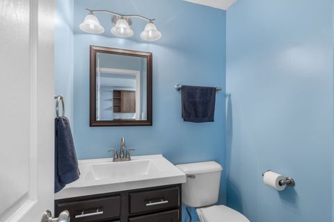 Tiny photo for 514 Brookwood Trail, McHenry, IL 60050 (MLS # 12635319)
