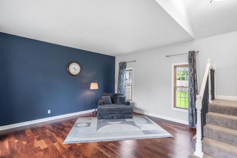 Tiny photo for 514 Brookwood Trail, McHenry, IL 60050 (MLS # 12635319)